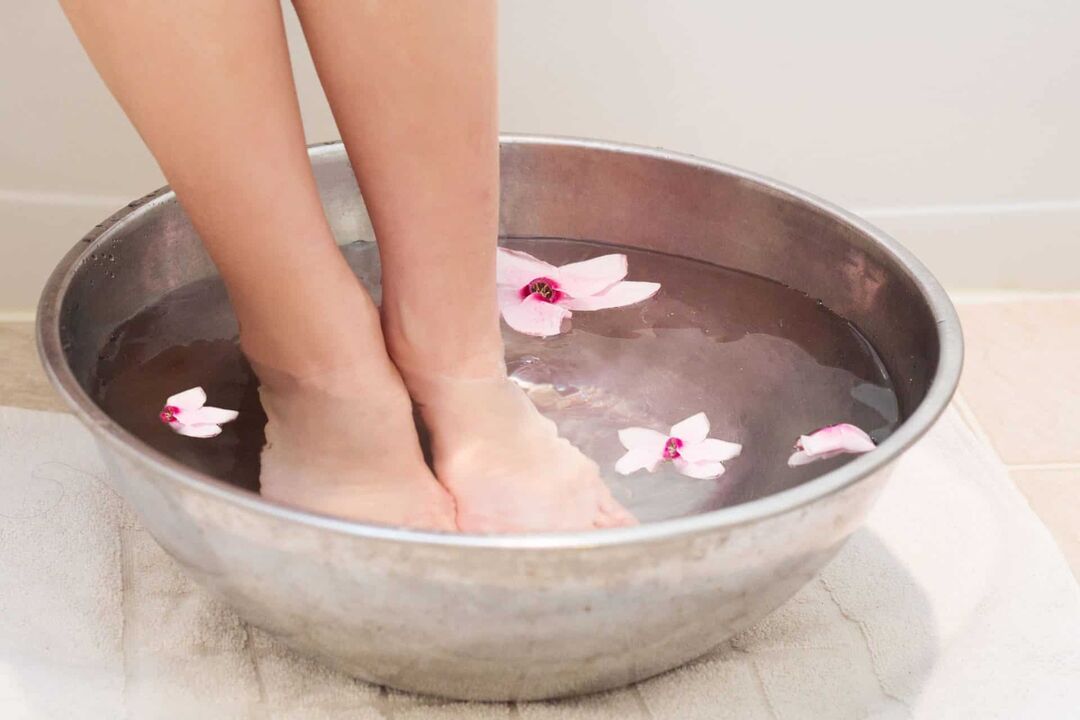 bath for removing warts